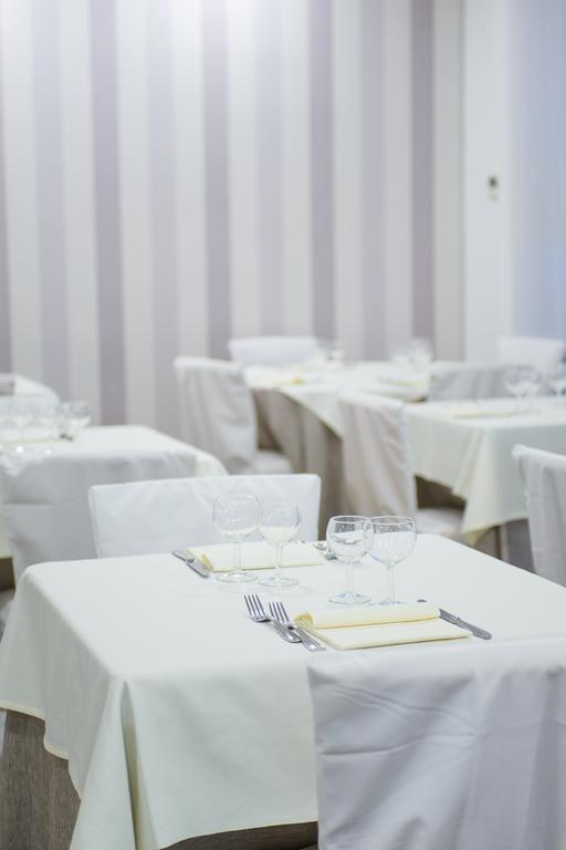 Hotel Falco Riccione Ngoại thất bức ảnh
