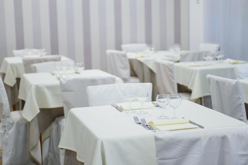 Hotel Falco Riccione Ngoại thất bức ảnh
