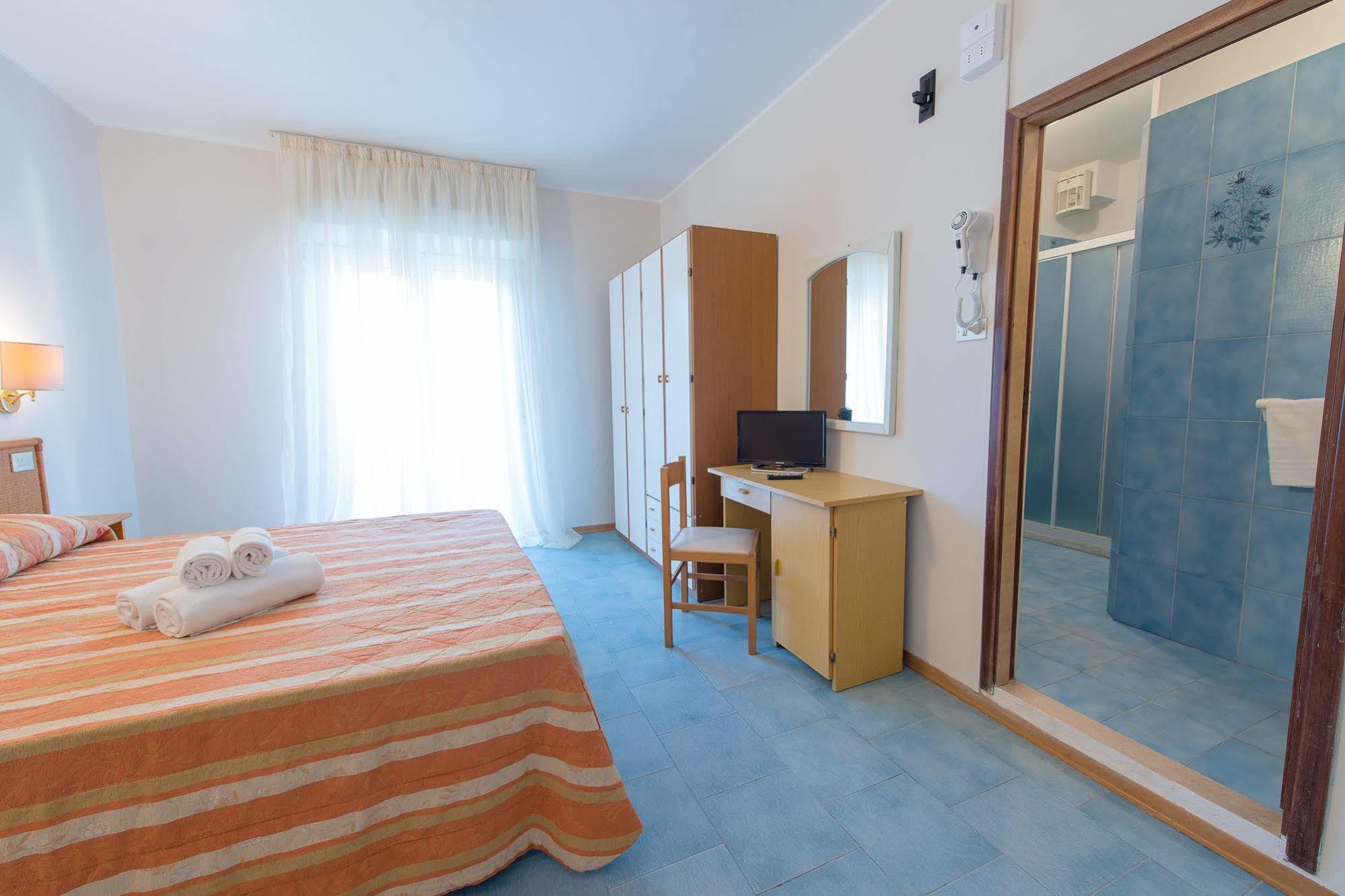 Hotel Falco Riccione Ngoại thất bức ảnh